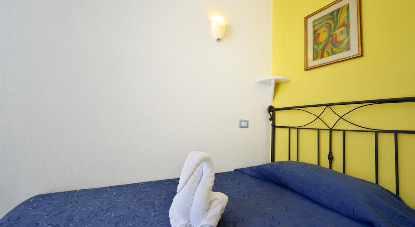 Bnb Le Isole Forio (Isola d'Ischia) Quarto foto
